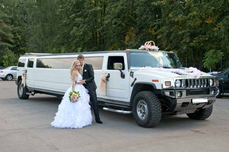 WEDDING LIMOUSINES